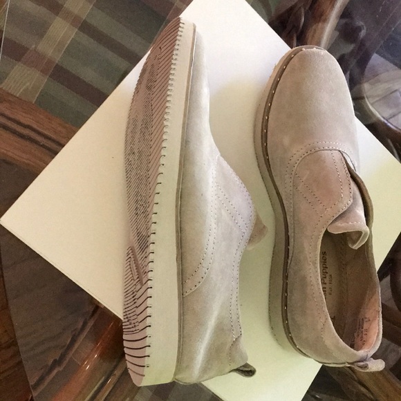 New Hush Puppies Suede Women’s Loafers - Picture 3 of 6